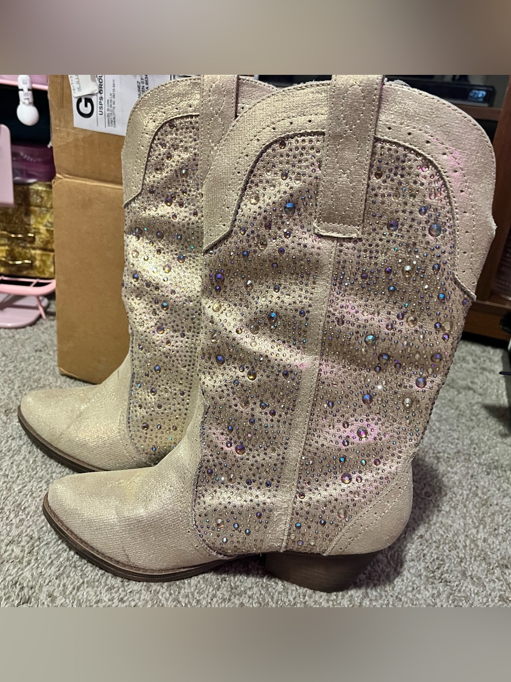 Women's Embellished Cream Western Boots